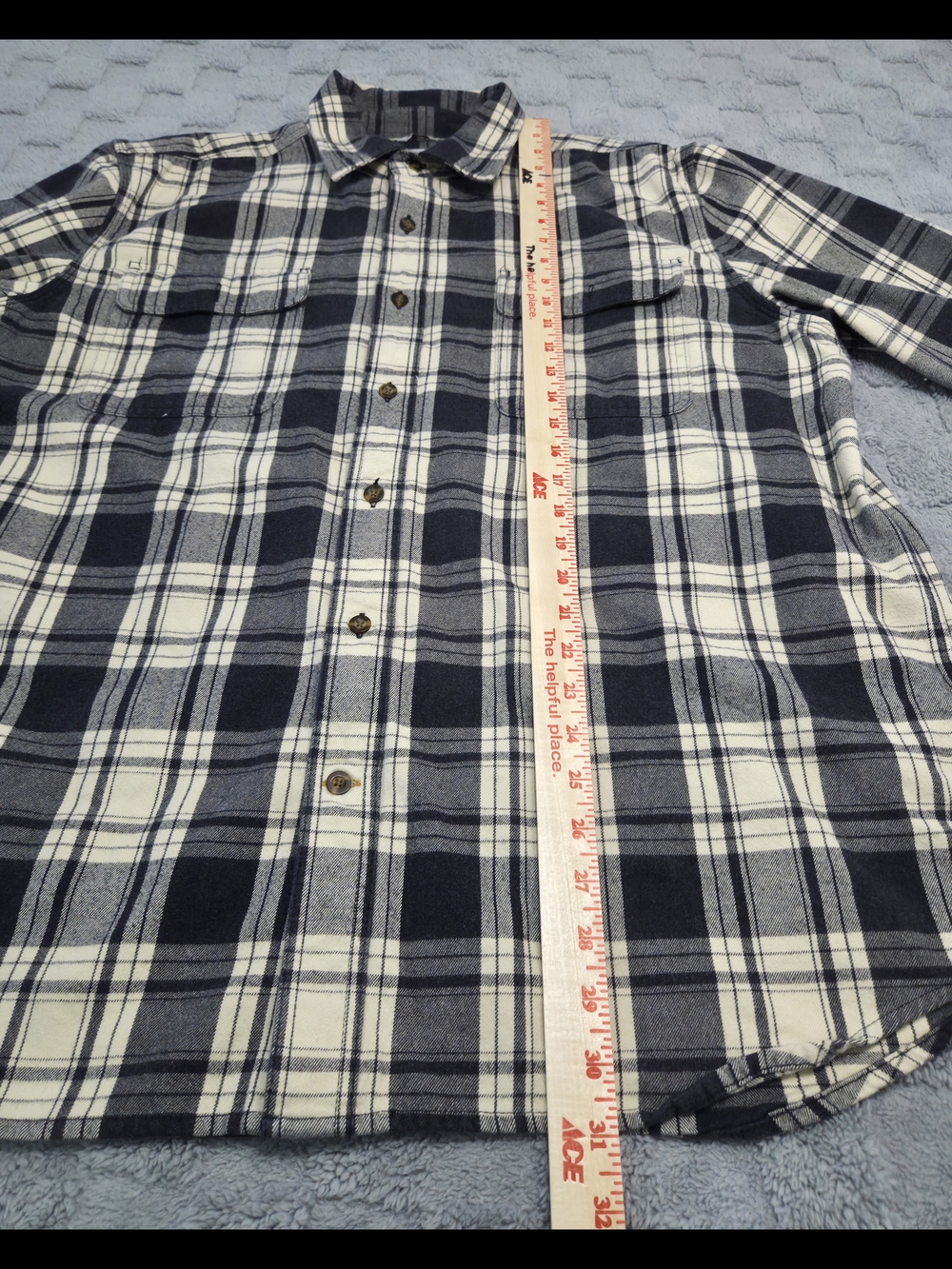 Carhartt Men's Plaid Flannel Shirt - Original Fit, Black And Off White - Picture 4 of 9
